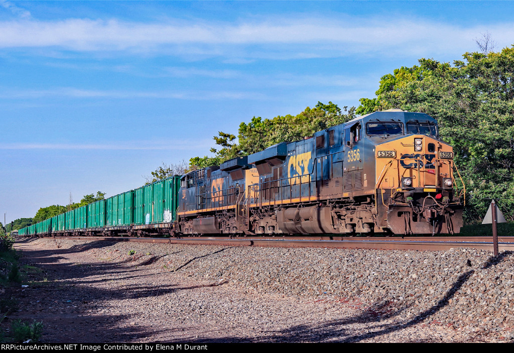 CSX 5356 on M-301